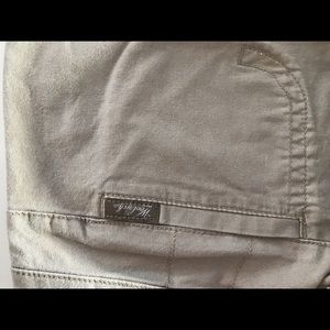 Woolrich chino khakis size 6